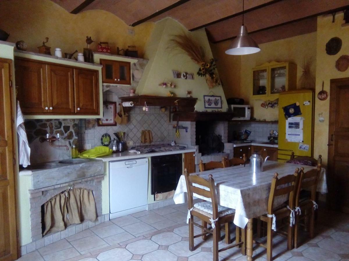 Carlo'S Country House Castellina Marittima Zewnętrze zdjęcie