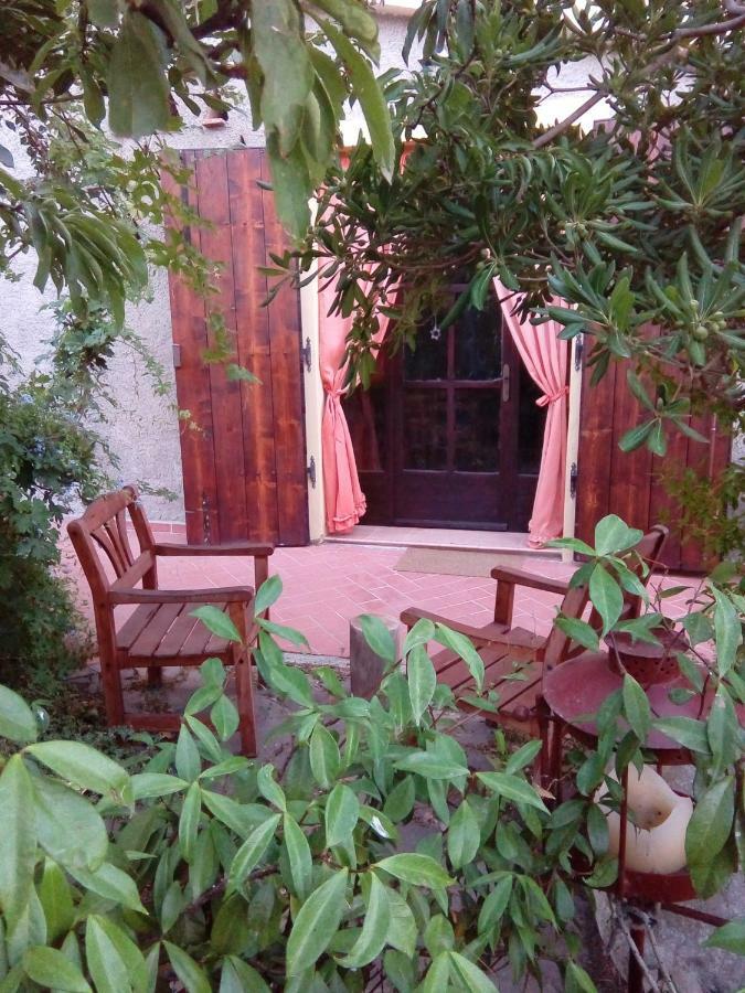 Carlo'S Country House Castellina Marittima Zewnętrze zdjęcie